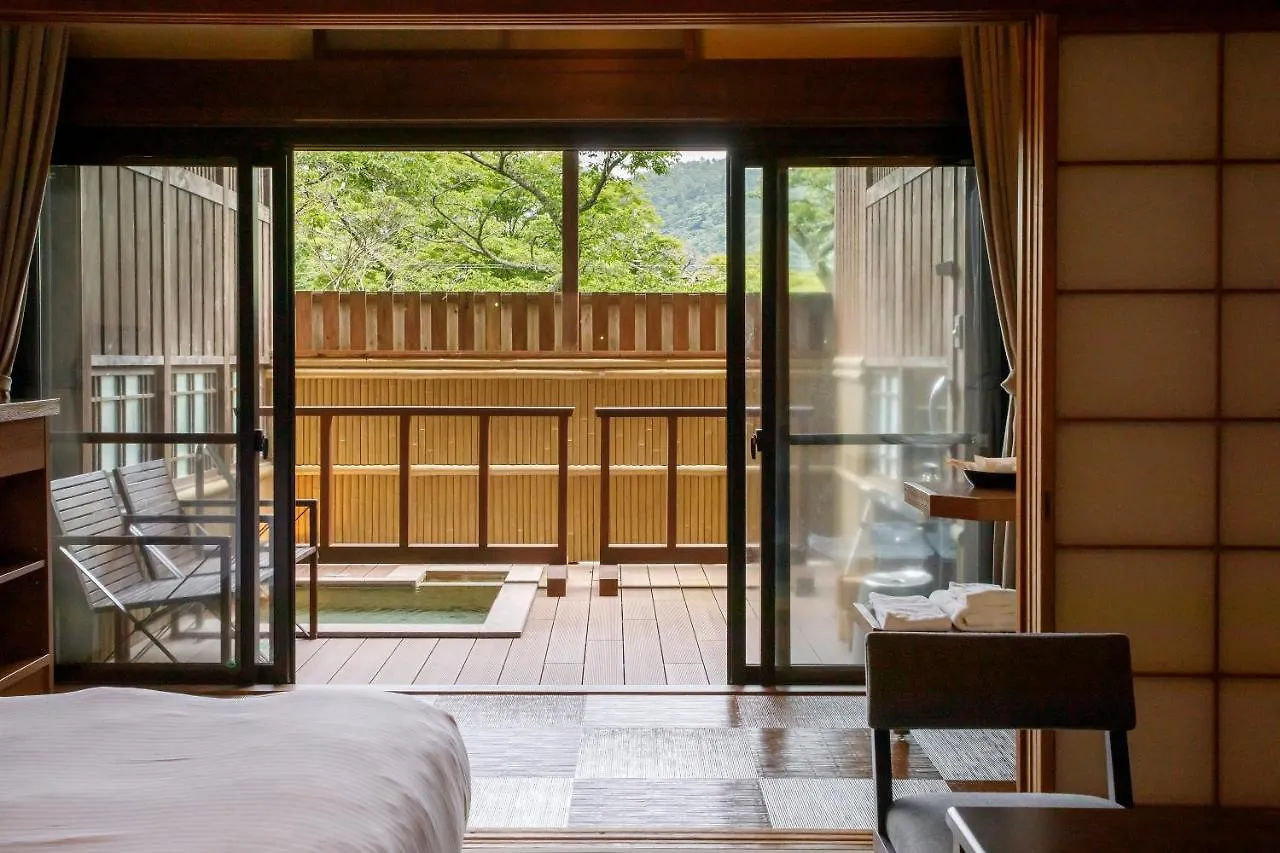 ****  Hakone Kowakien Mikawaya Ryokan Japan