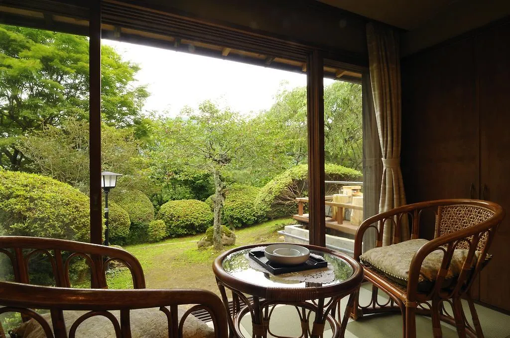 Hakone Kowakien Mikawaya Ryokan 4*,